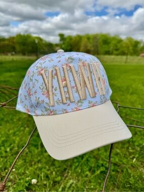 Floral 'YHWH' Embroidered Cap - Light Blue & Cream